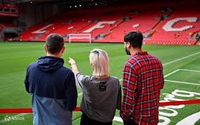 达维德·弗拉特西内收肌疲劳将缺席明日帕尔马对阵国际米兰的比赛 来源：著名记者斯基拉达维德·弗拉特西内收肌疲劳将缺席明日帕尔马对阵国际米兰的比赛 来源：著名记者斯基拉