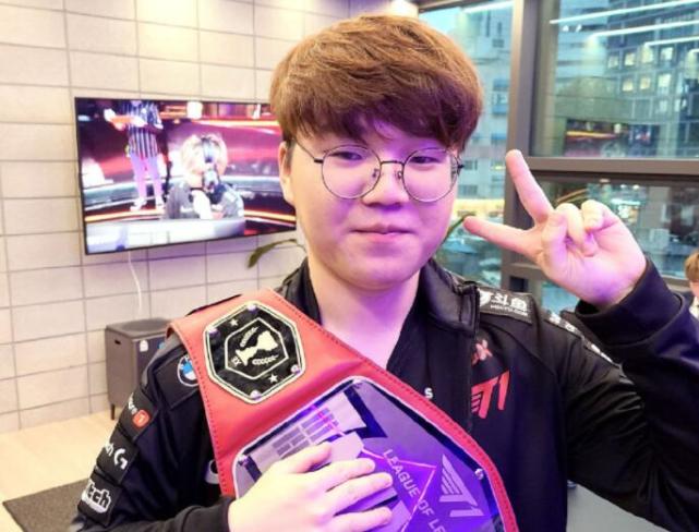 将阿劳霍的 将阿劳霍的